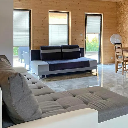 Pet Friendly In With Sauna Сasa de vacaciones Jantar